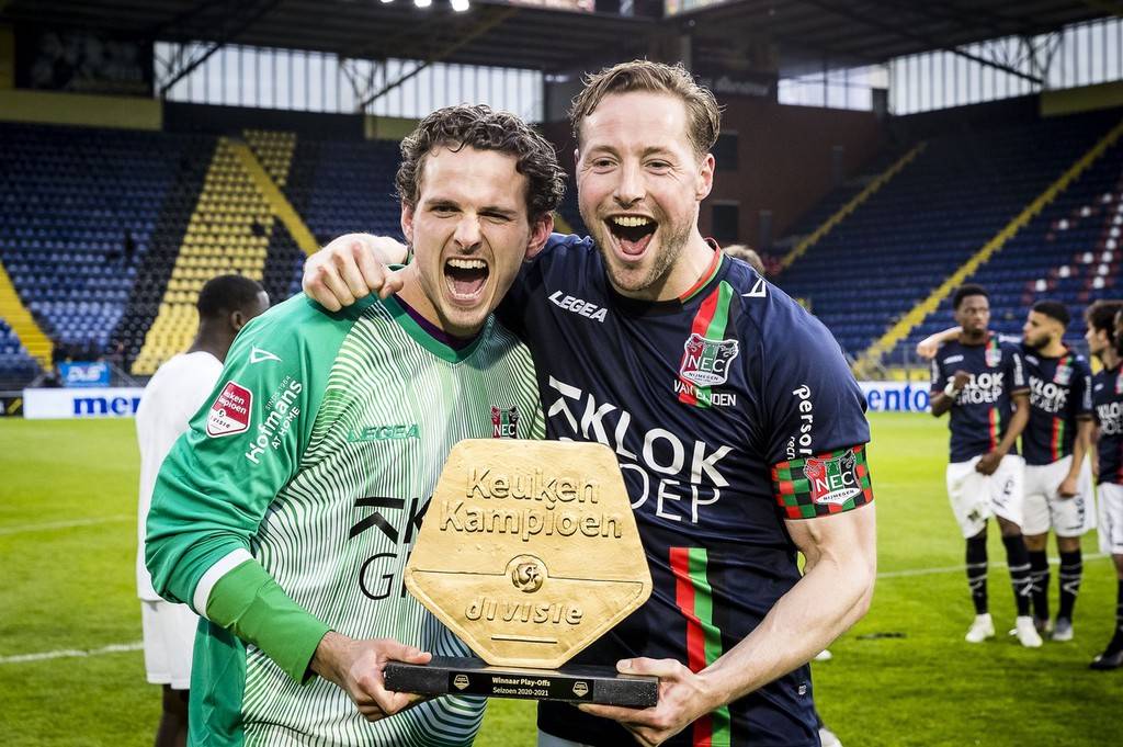 依赖巨星个 依赖巨星个