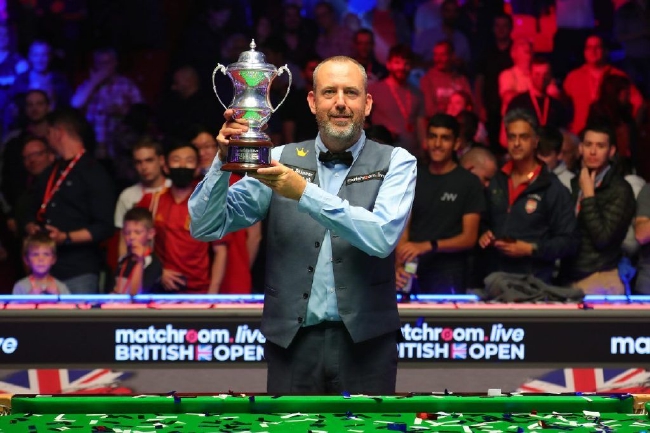 对于纽卡斯 对于纽卡斯