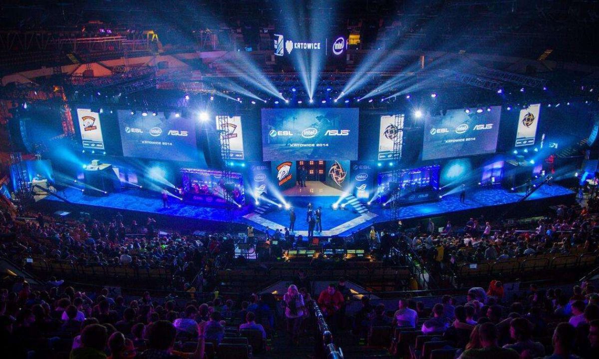 还在一众强 还在一众强