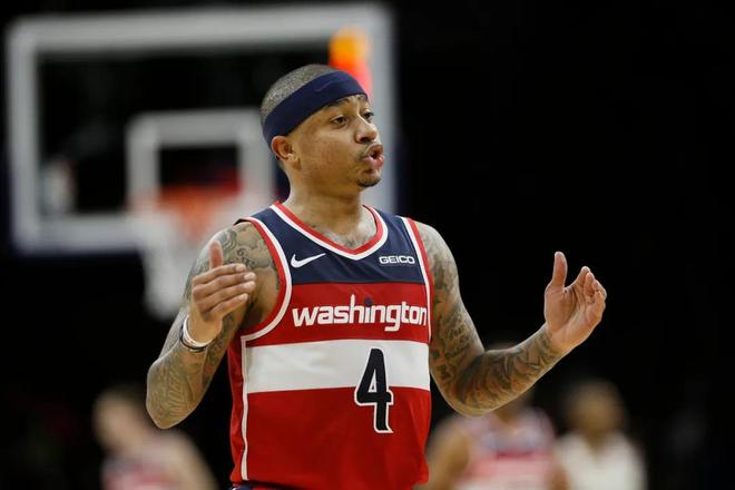 任何過早的 任何過早的