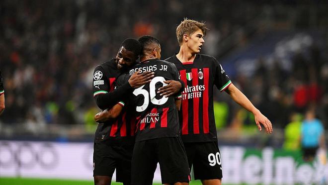 詹姆斯30 詹姆斯30